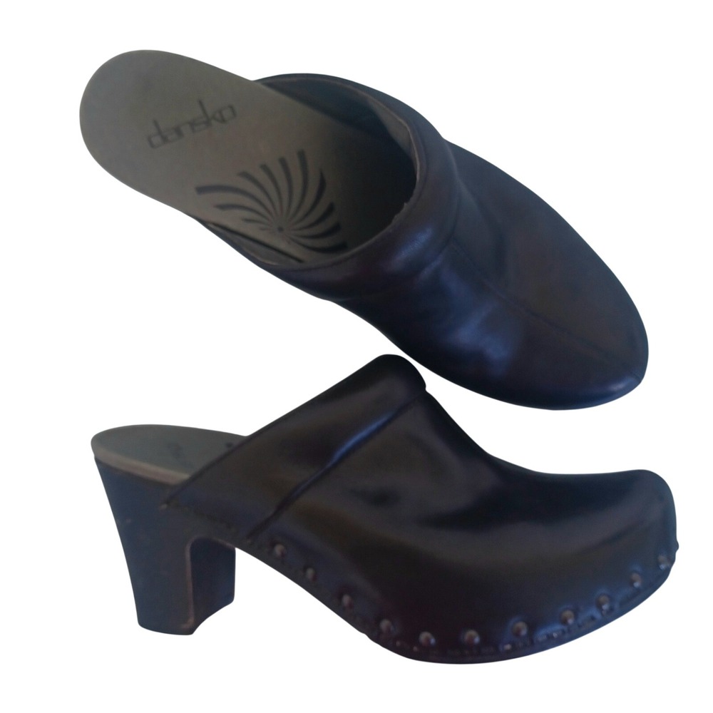 Dansko Black Leather Studded‎ Heeled Clogs Mules Size 41 Round Toe Block Heel
